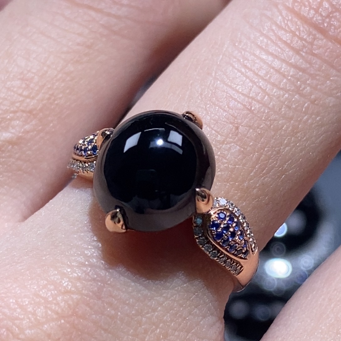 翡翠18K金镶嵌戒指