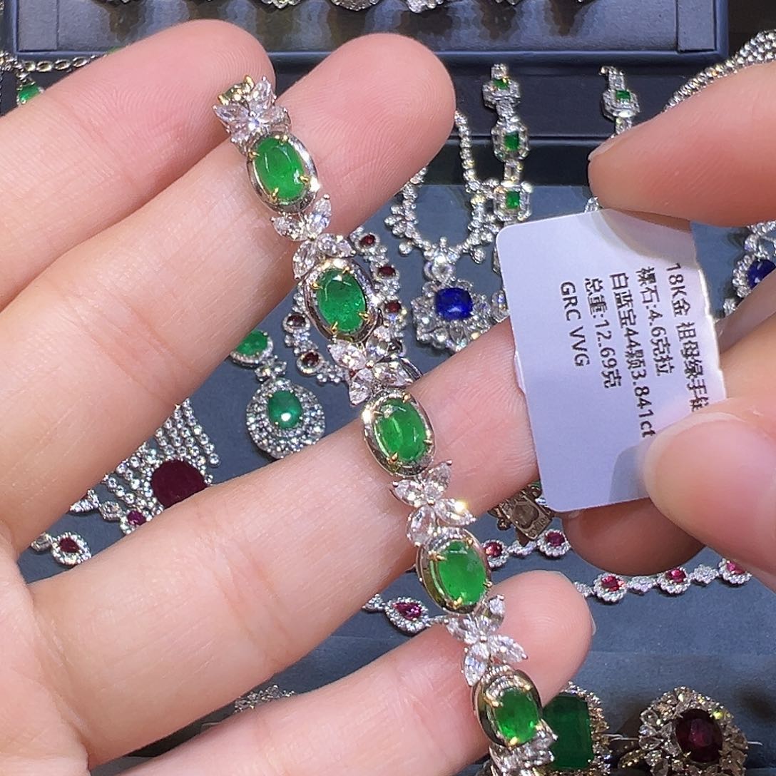 手链18K金镶嵌祖母绿