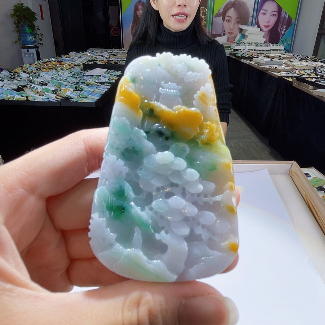 颈饰未镶嵌翡翠翡翠