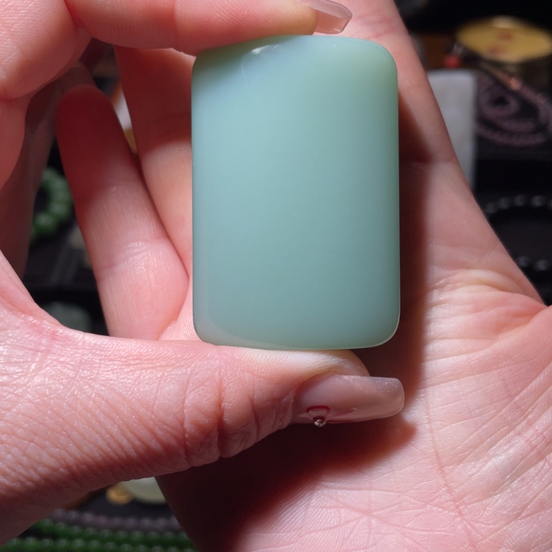 和田玉颈饰未镶嵌疯****会