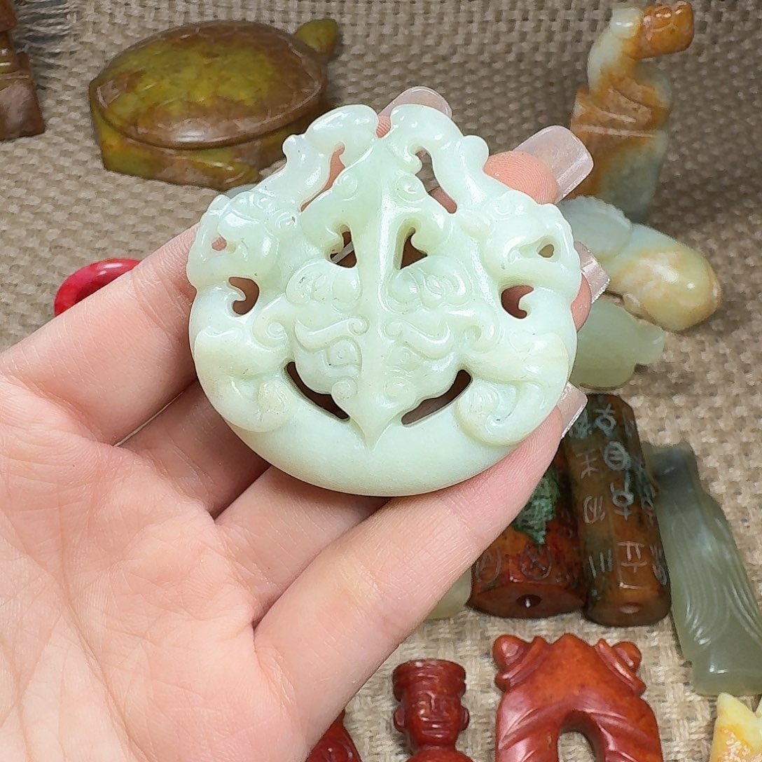 白玉菩提吊坠挂件