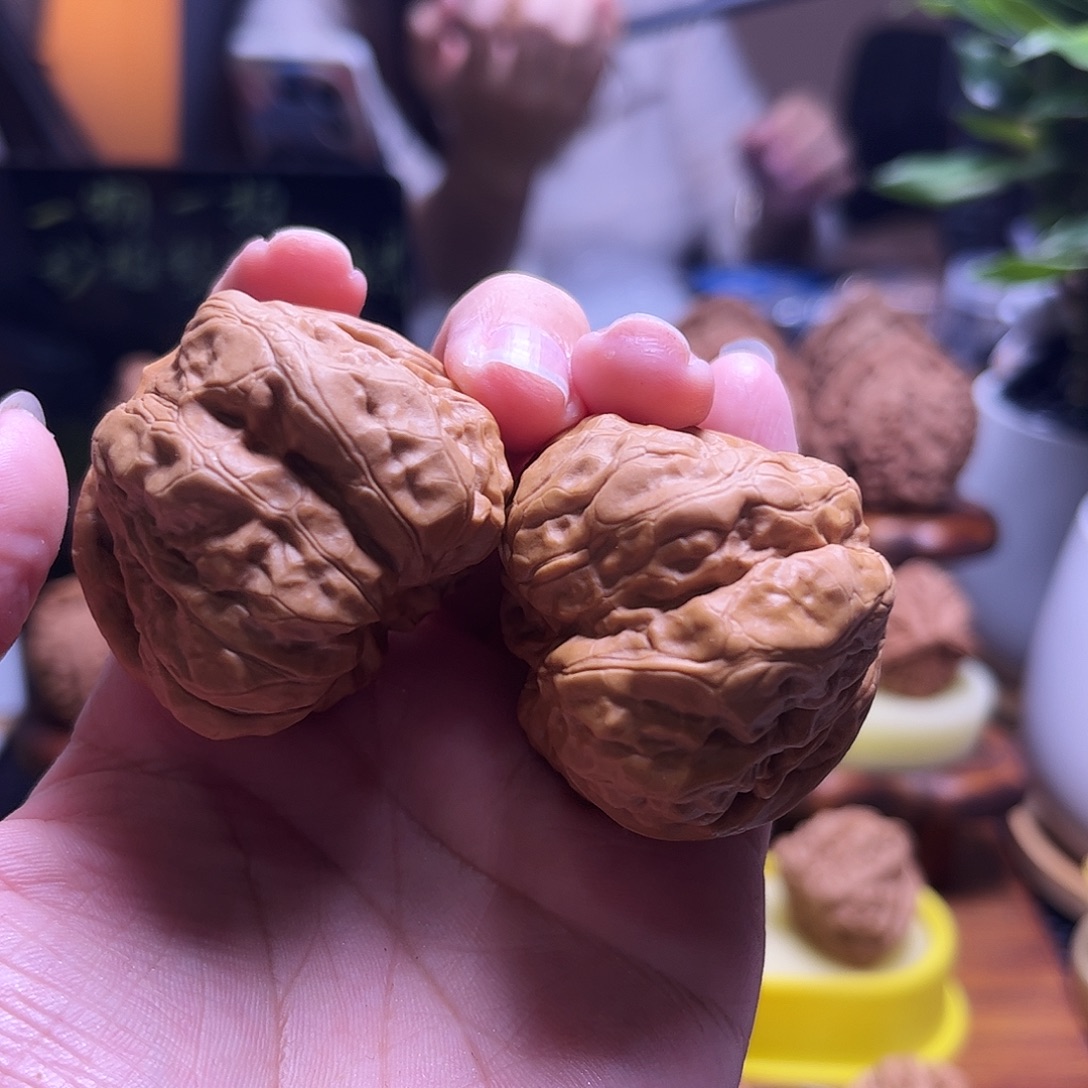 M***Y文玩核桃把件42+蛤蟆32