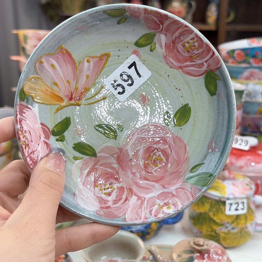 瓷片这一个是一家集医疗保健