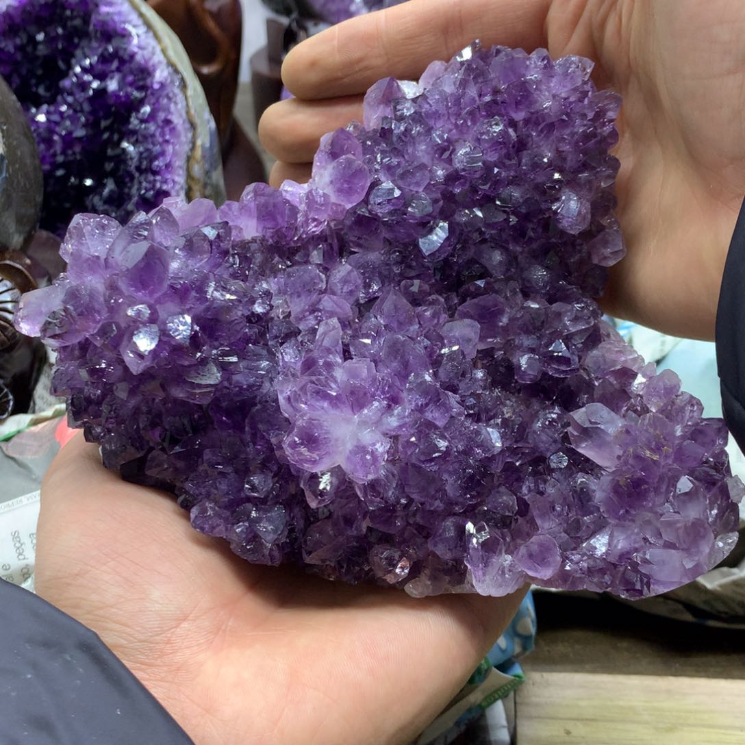 紫晶大型摆件（非配饰）未镶嵌