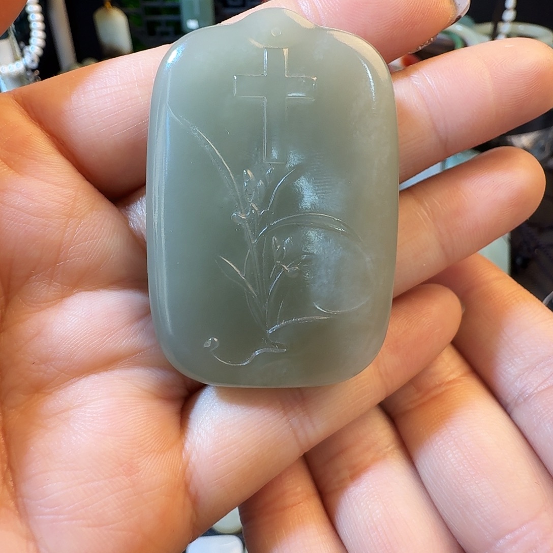 和田玉未镶嵌颈饰清货有棉不退换