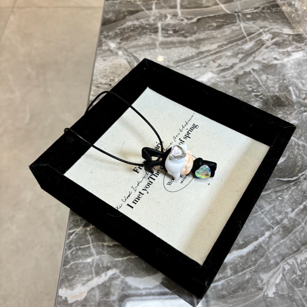 非金属皮质项链 白头发兔耳朵项链XL3012