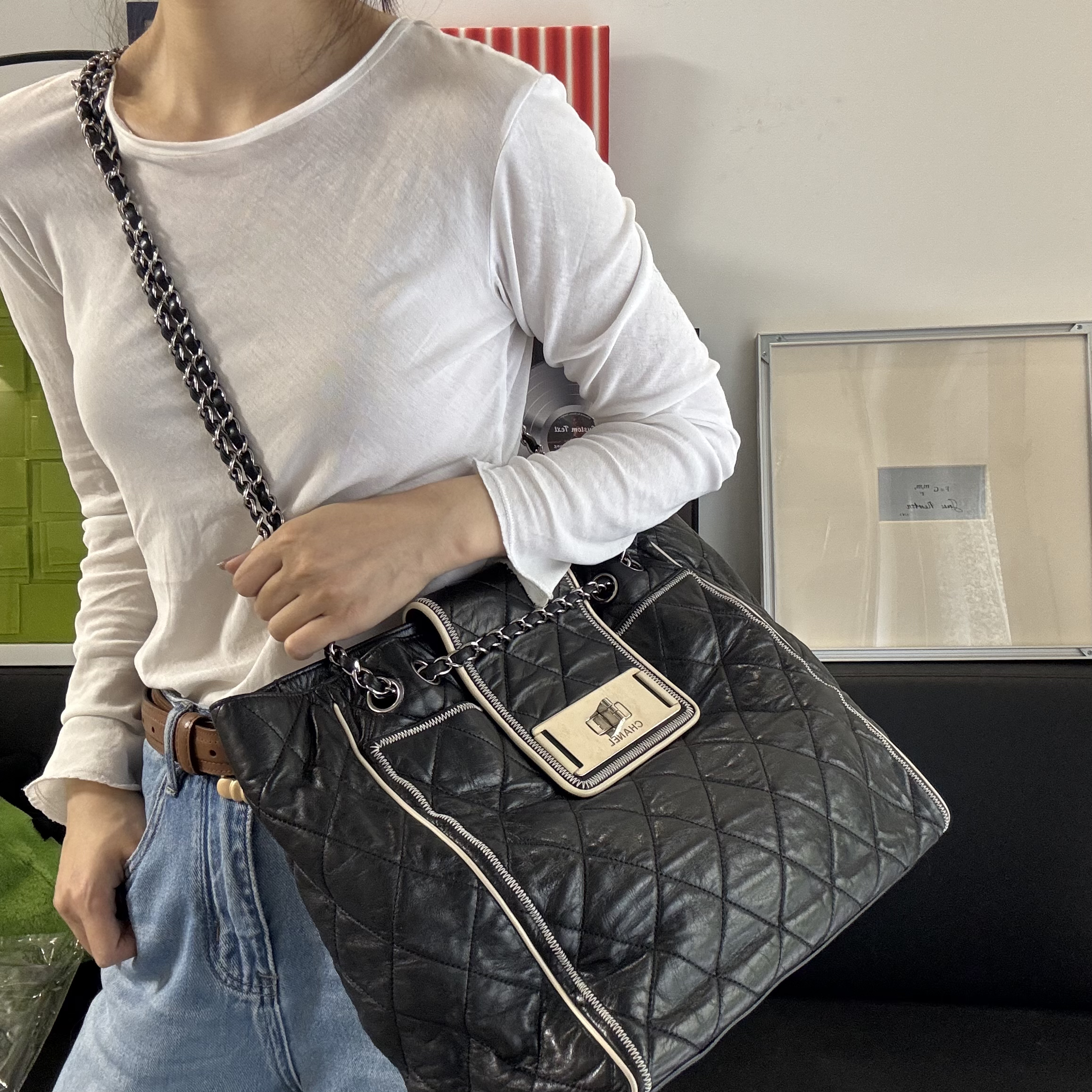 95新 Chanel/香奈儿 0黑银2.55机场斜挎包