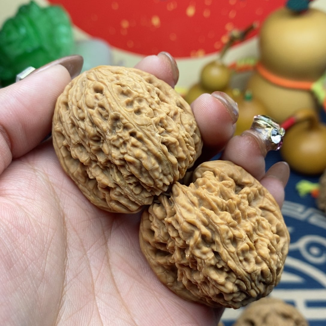 文玩核桃吊坠?****牛涿鹿南疆石