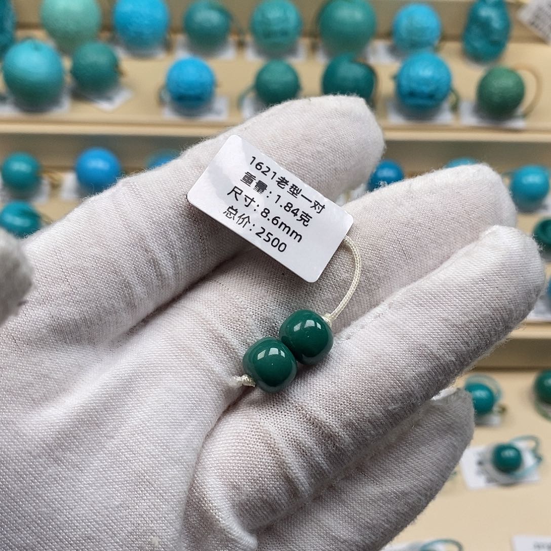 绿松石未镶嵌绿松石高瓷小配饰