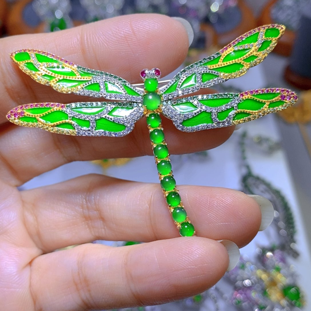 翡翠颈饰银S925镶嵌天然翡翠