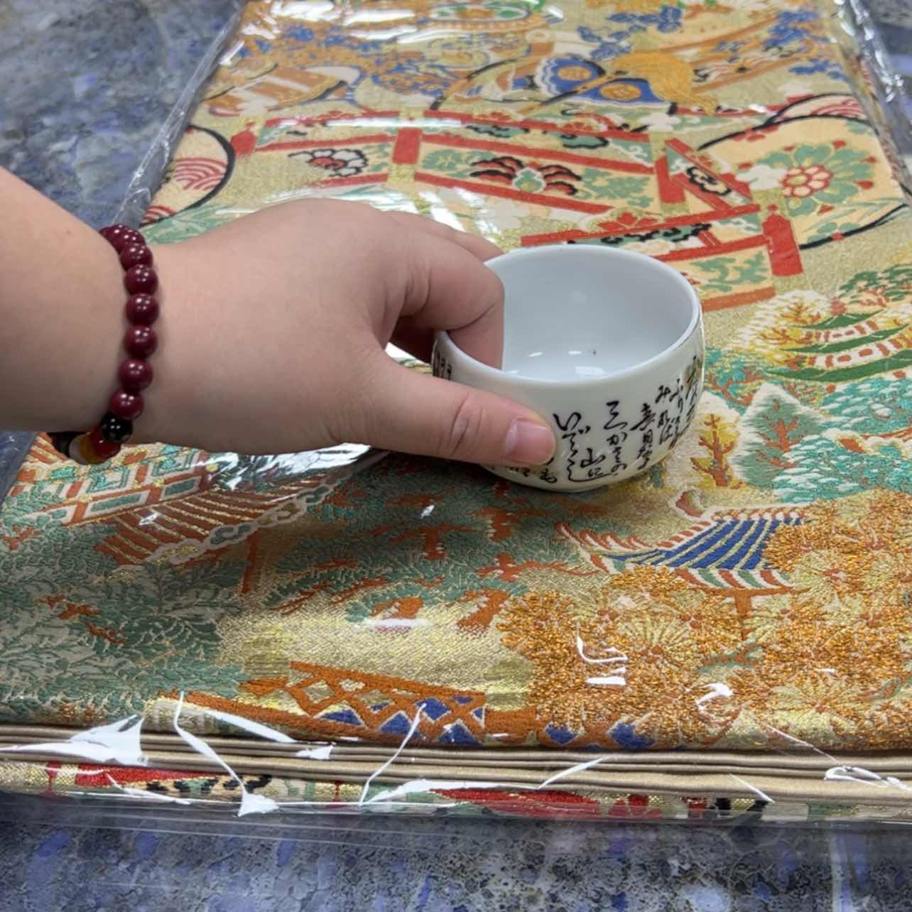 【闪购商品】馨**月陶瓷马克杯带盖勺