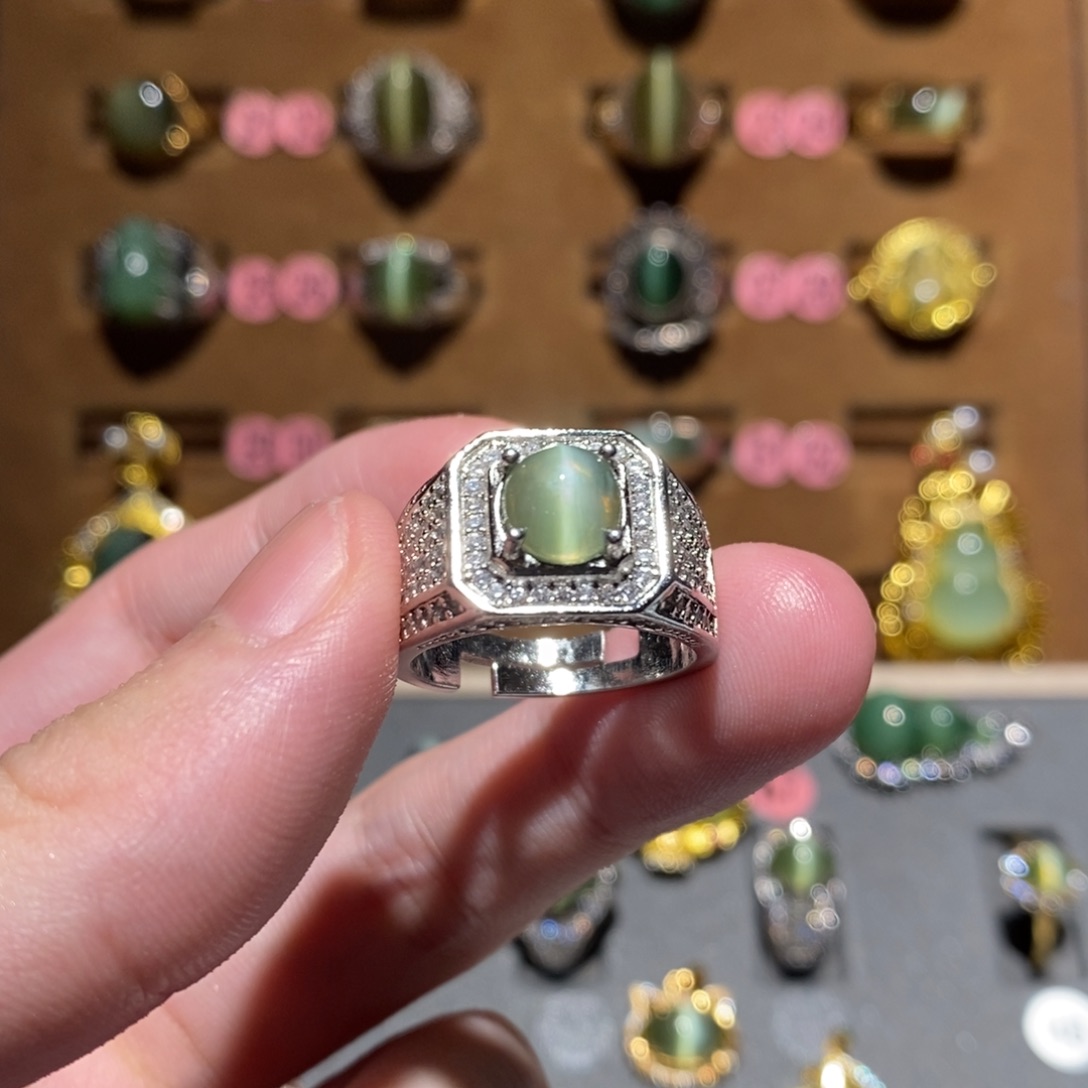 和田玉未镶嵌戒指