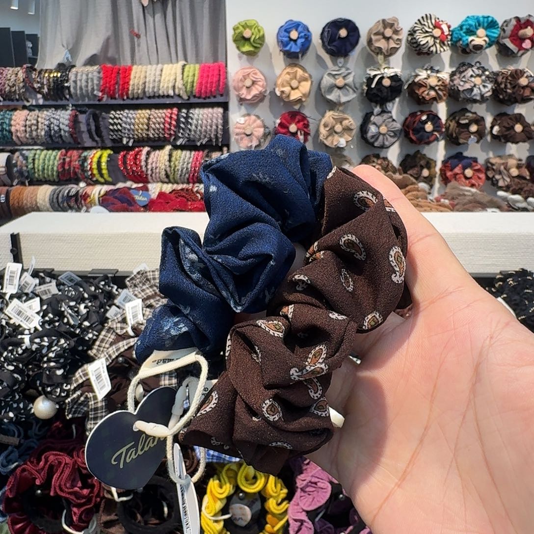 非金属小发圈哦哦哦