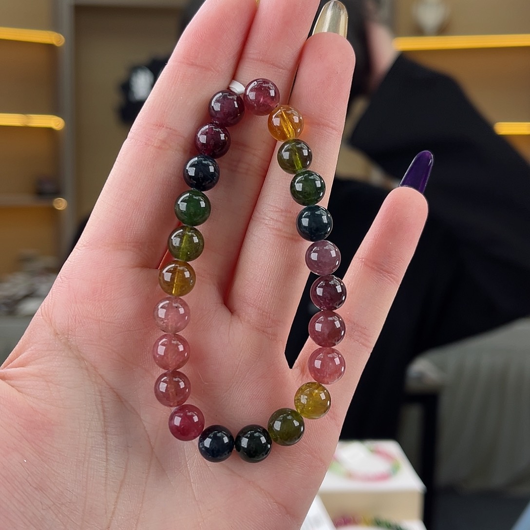碧玺碧玺8mm（多样性发一件未镶嵌