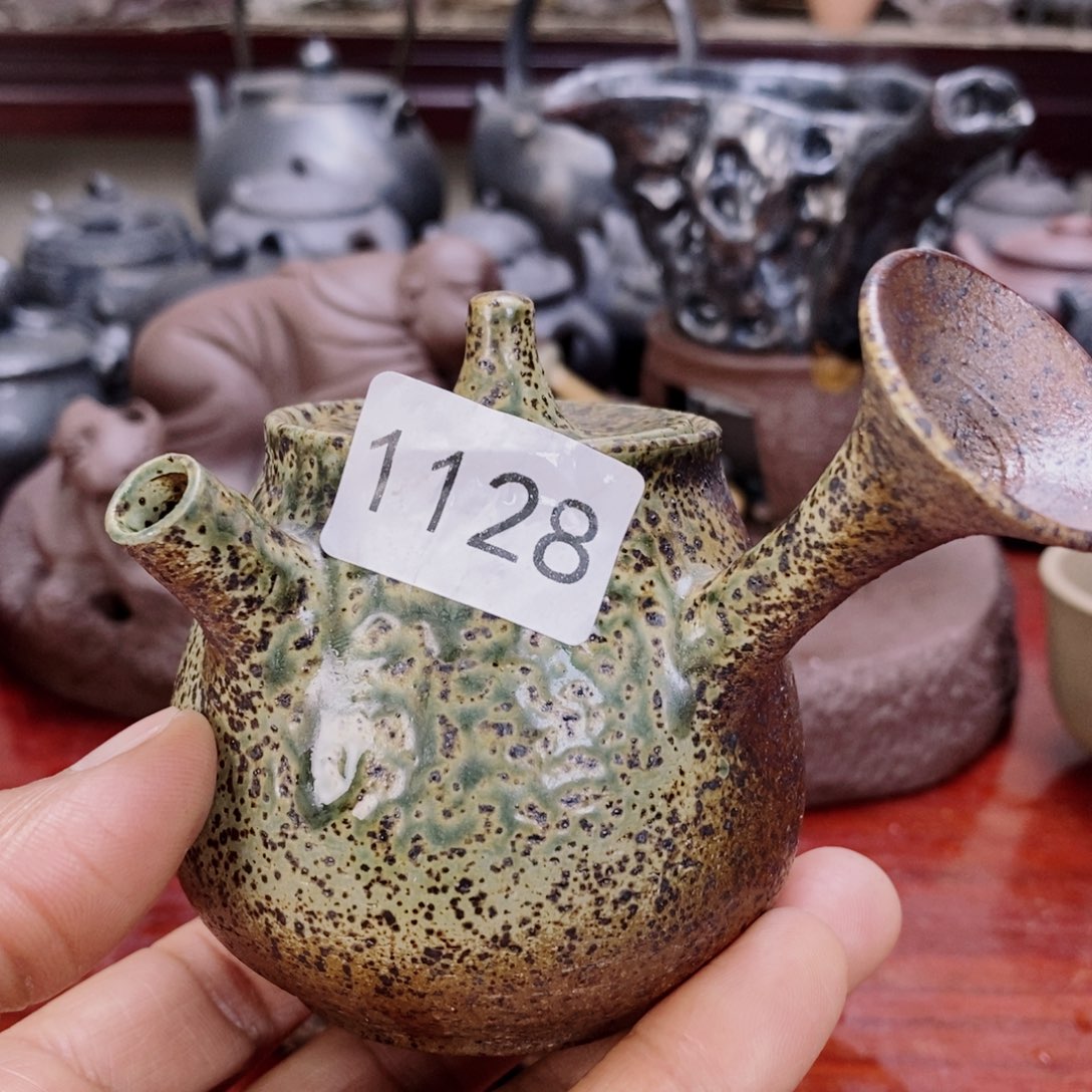 紫砂茶壶2266998855556