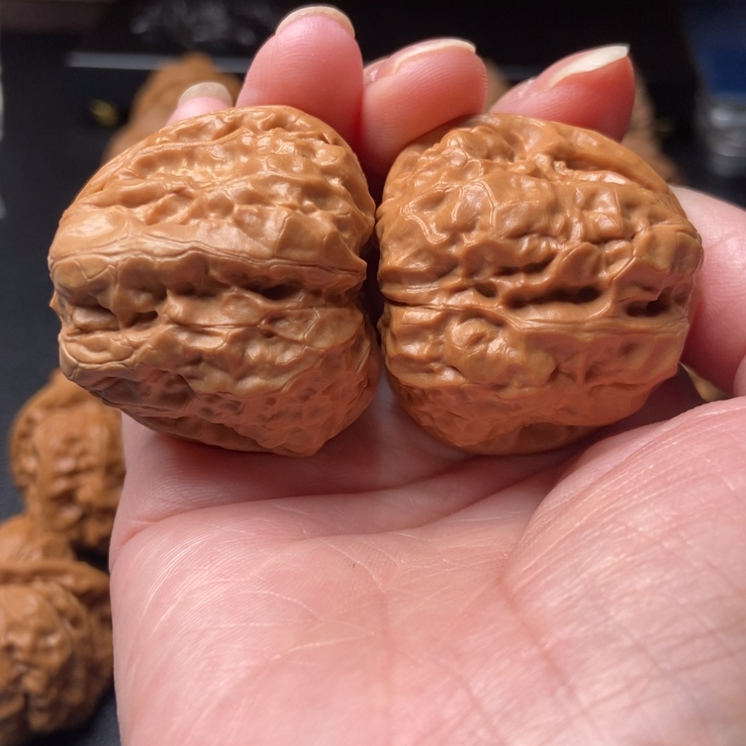 不***菜把件文玩核桃蛤蟆头