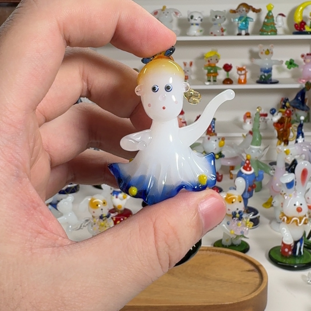 A***a琉璃手工艺品小女孩