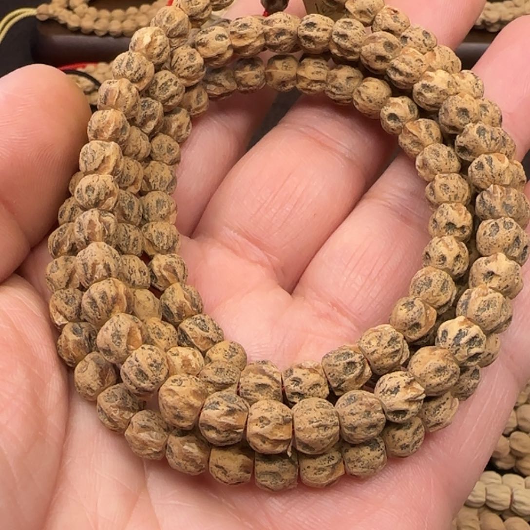 柏香籽/百香籽吊坠幸**人