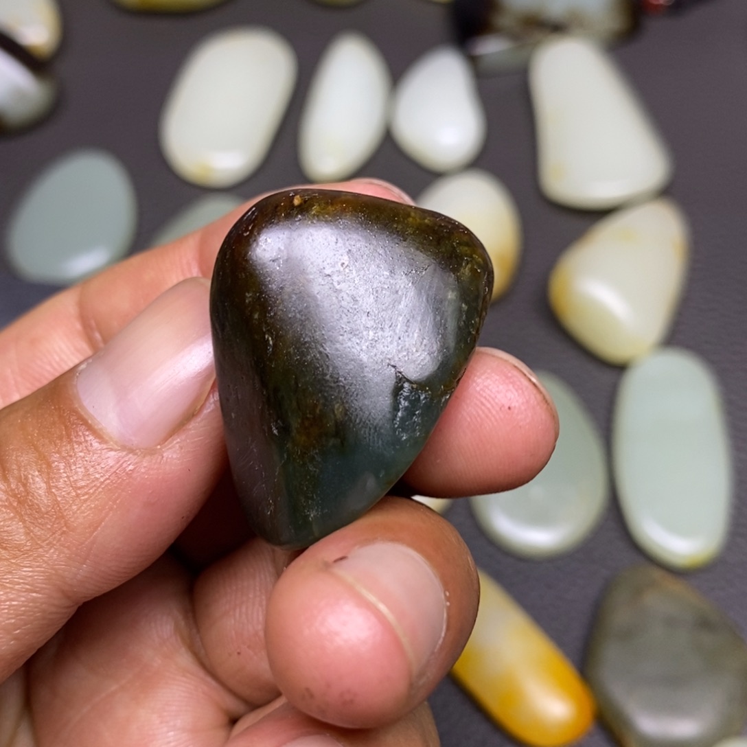 和田玉未镶嵌挂件一*