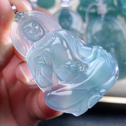 【闪购商品】翡翠颈饰18K金镶嵌天然翡翠