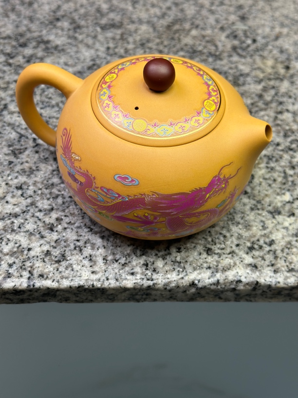 黄段泥变色西施凤鸣壶