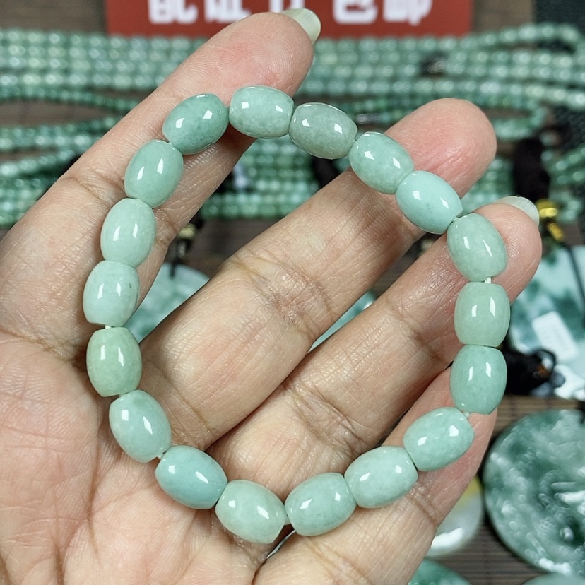 【闪购商品】翡翠颈饰未镶嵌玉手链女款卡7.8