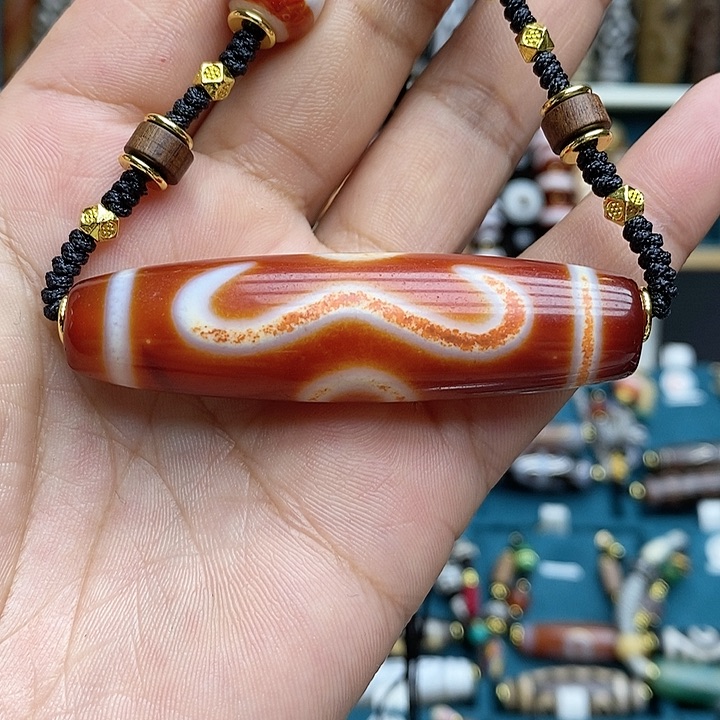 玛瑙/玉髓颈饰合金