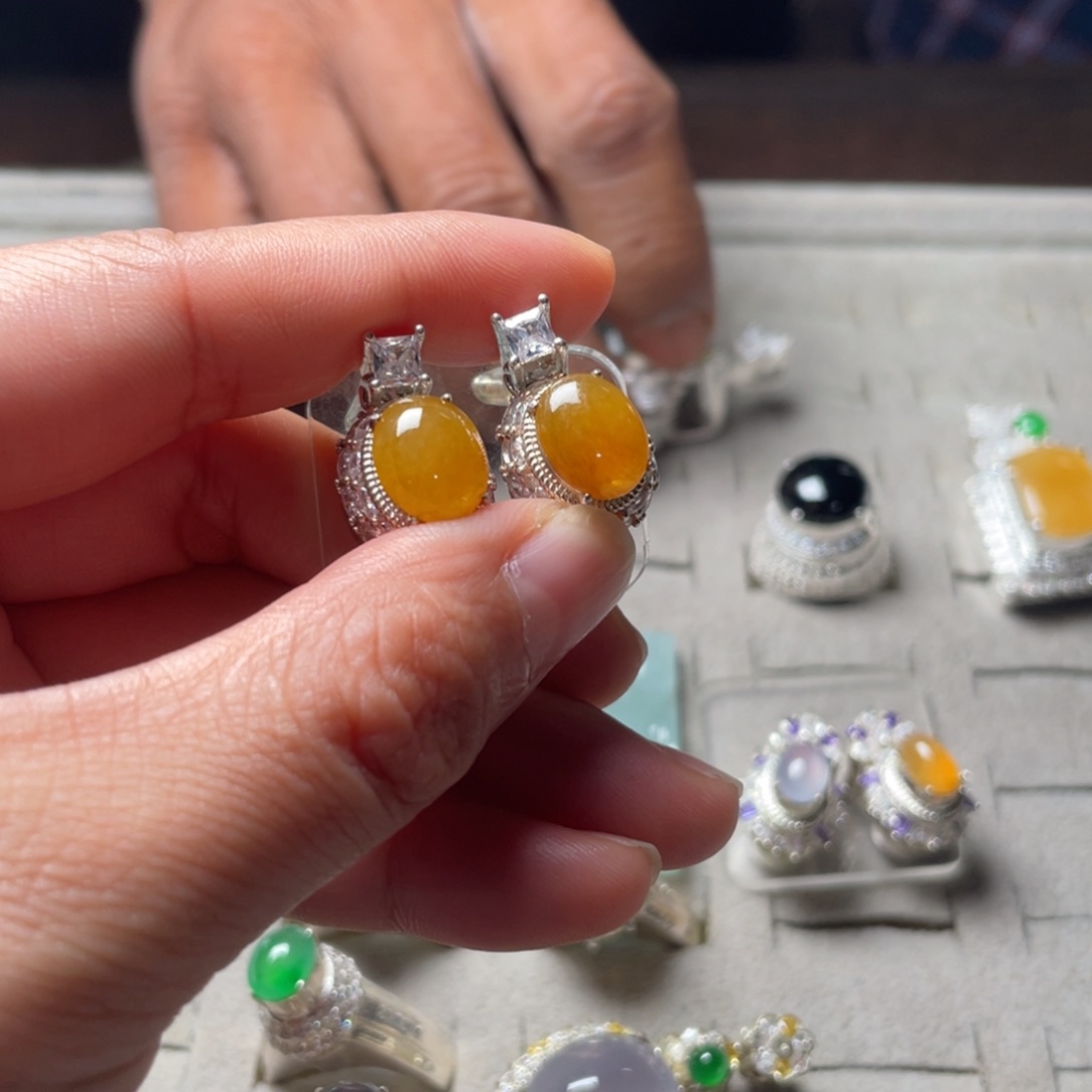 定制翡翠未镶嵌定制翡翠挂件A15