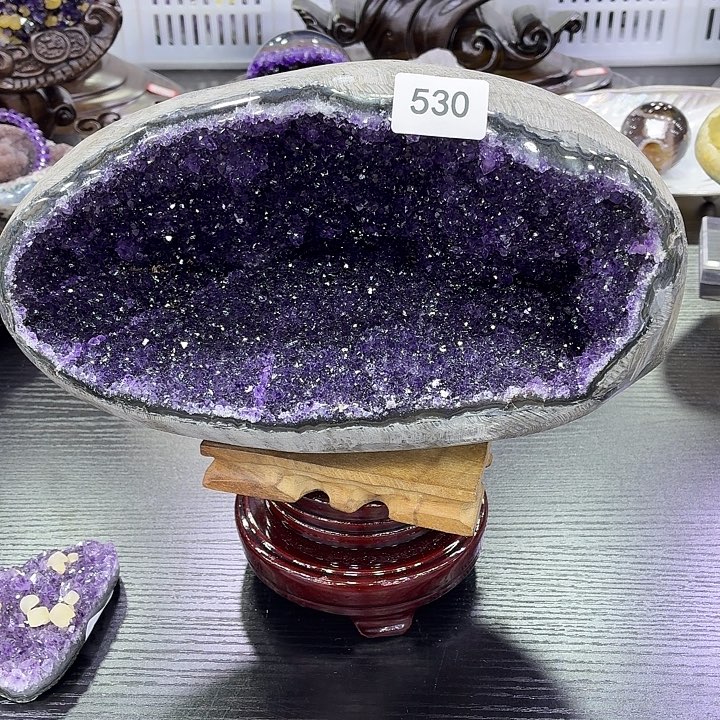 Z***琪大型摆件（非配饰）未镶嵌水晶