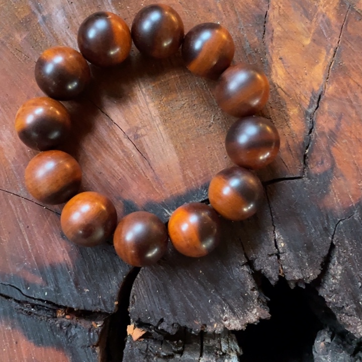 W***J木雷击枣木双色手串