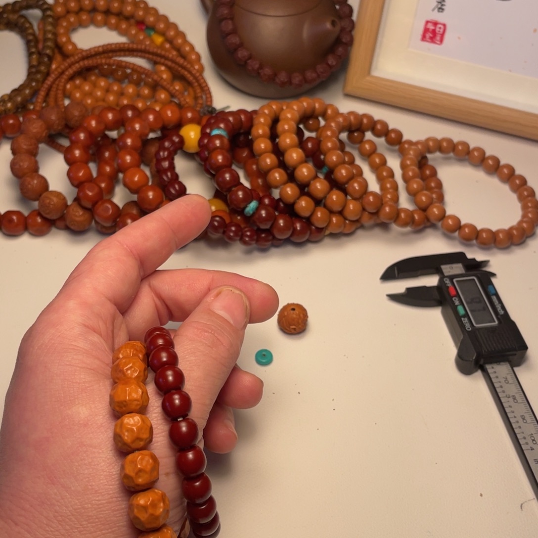 白***壶猴头核桃吊坠猴头