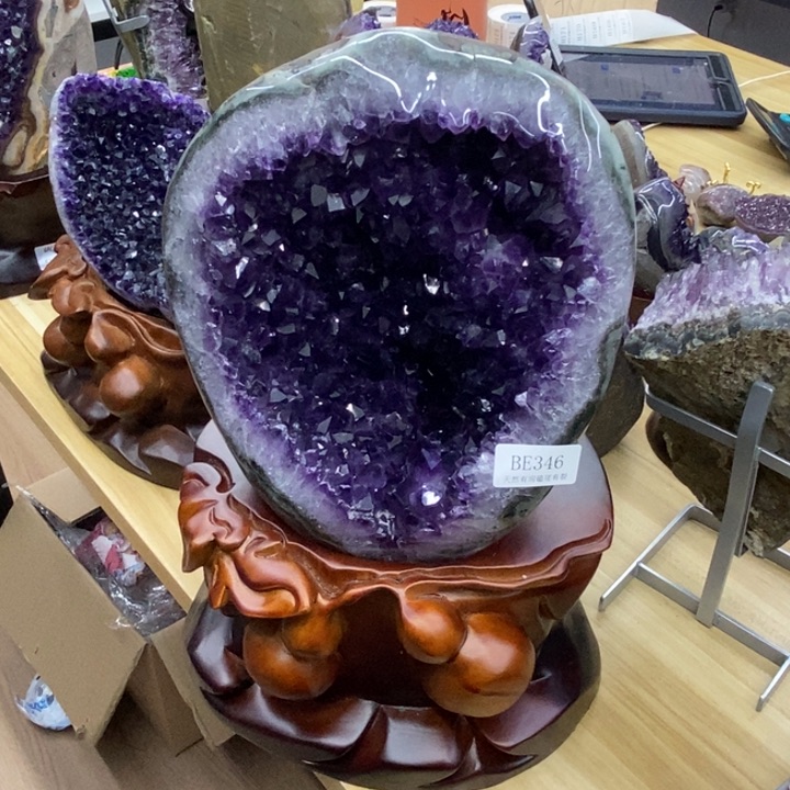 紫晶大型摆件（非配饰）未镶嵌