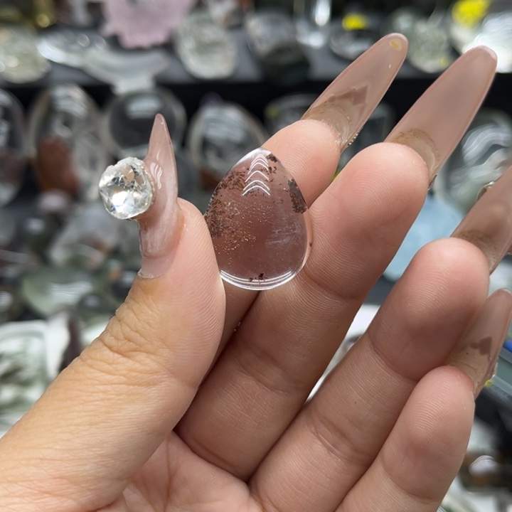 未镶嵌吊坠(赠链)水晶