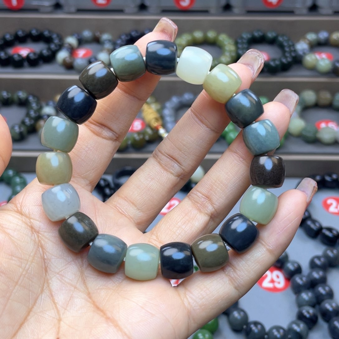 和田玉手链未镶嵌