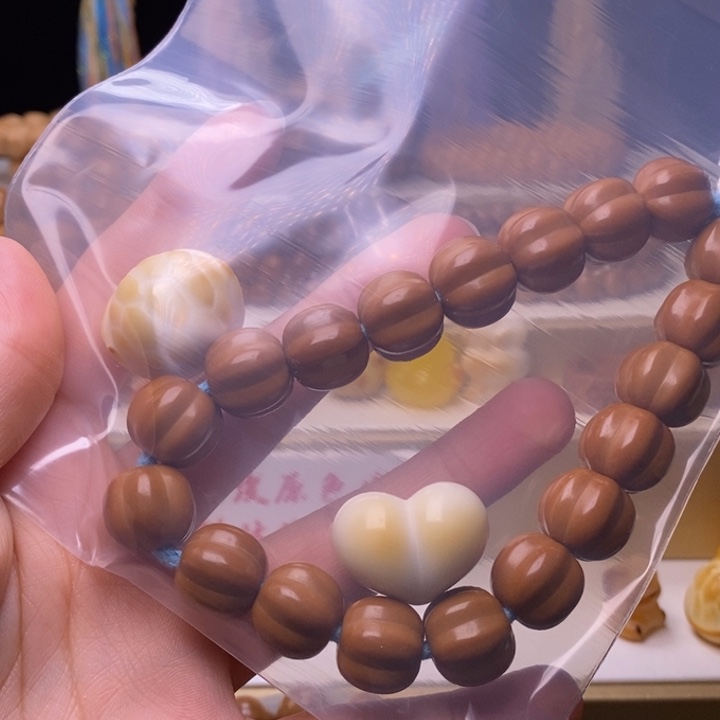 吊坠猴头核桃朗****风