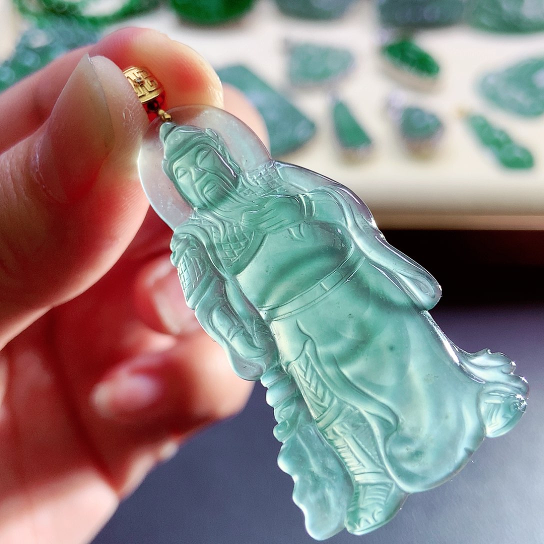 【闪购商品】翡翠未镶嵌颈饰天然