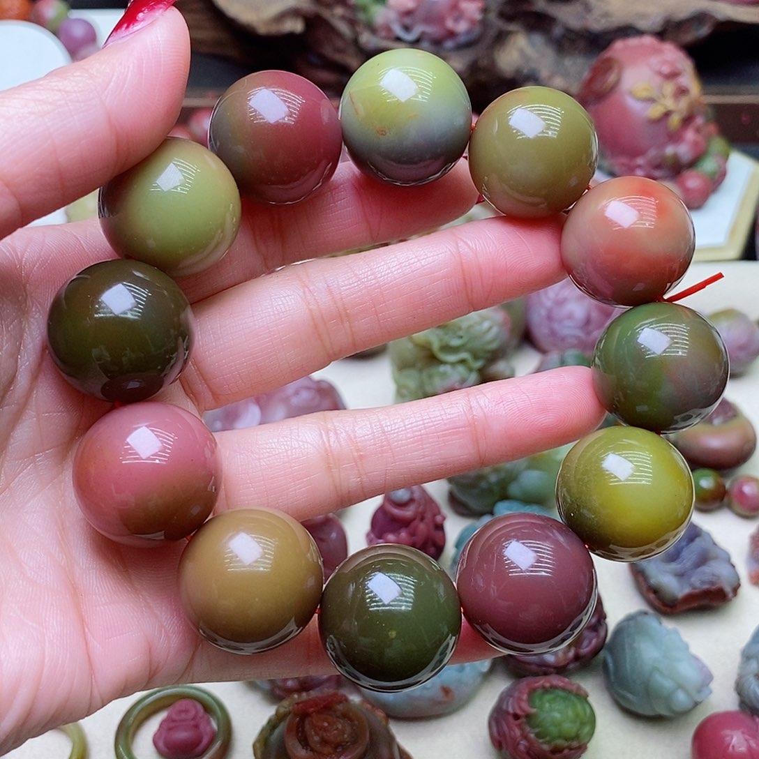 玛瑙/玉髓珠宝奇石未镶嵌甜*盐源玛瑙定制