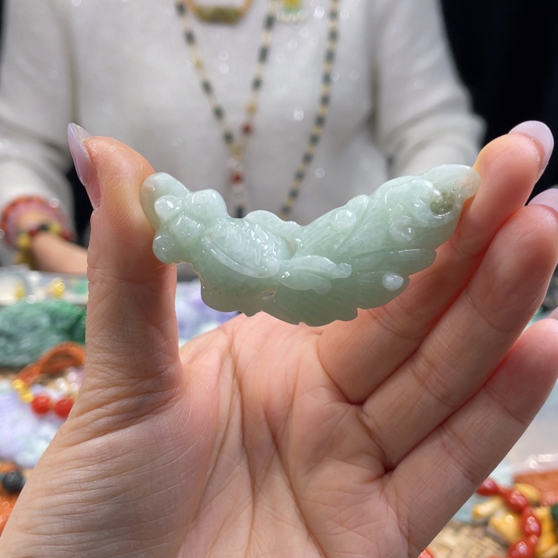 翡翠颈饰未镶嵌代编织