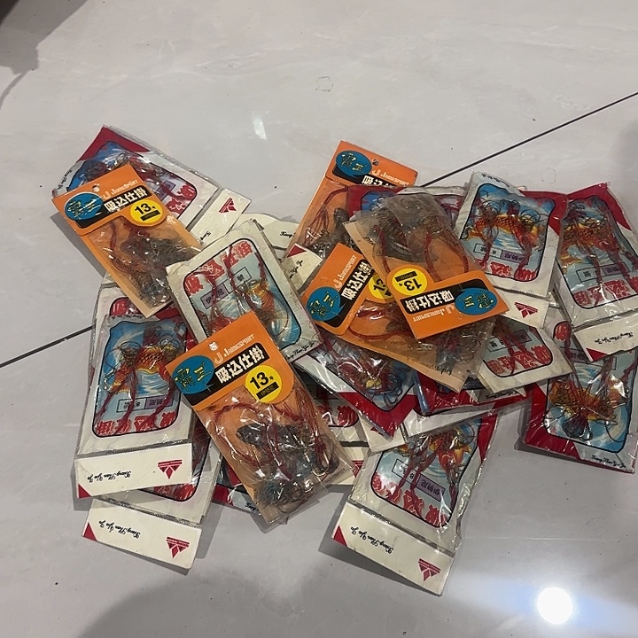 随机发13个小爆炸钩