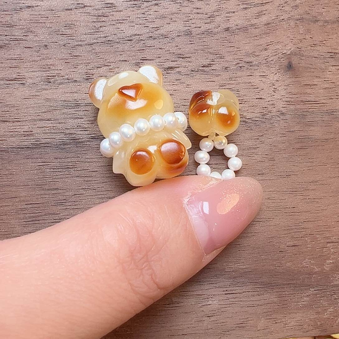 琥珀珠宝奇石未镶嵌至****乔