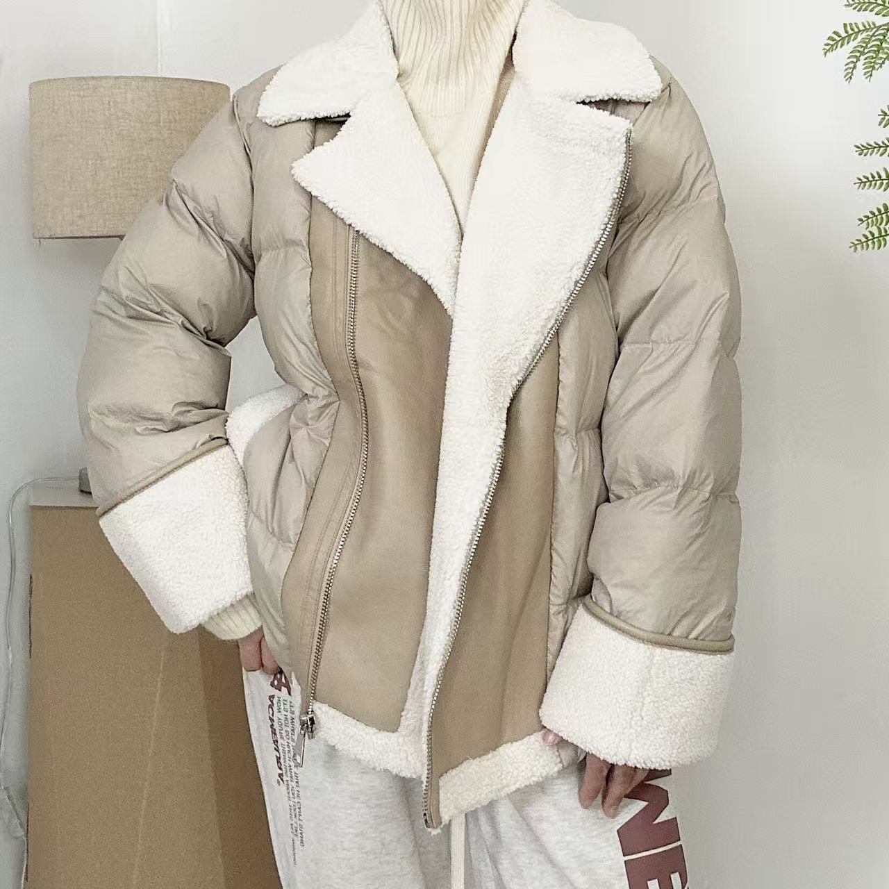冬季羊羔毛拼接羽绒外套短款小个子显瘦机车羽绒服（身高158以上）