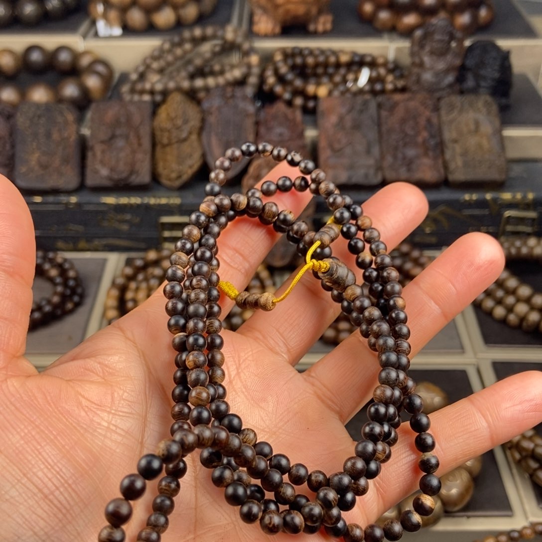 沉香手串元***?越南芽庄芽庄白棋老料