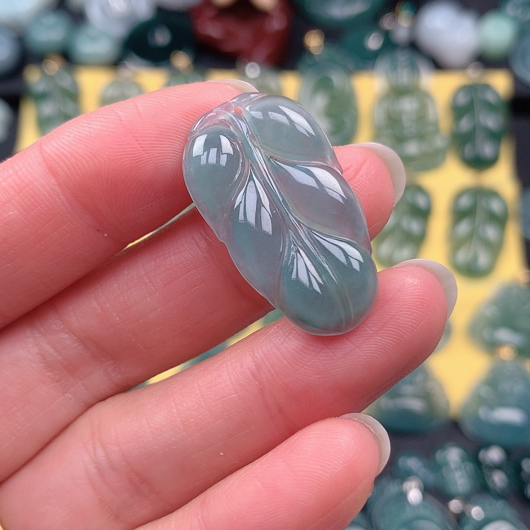 翡翠吊坠(不含链)未镶嵌吊坠