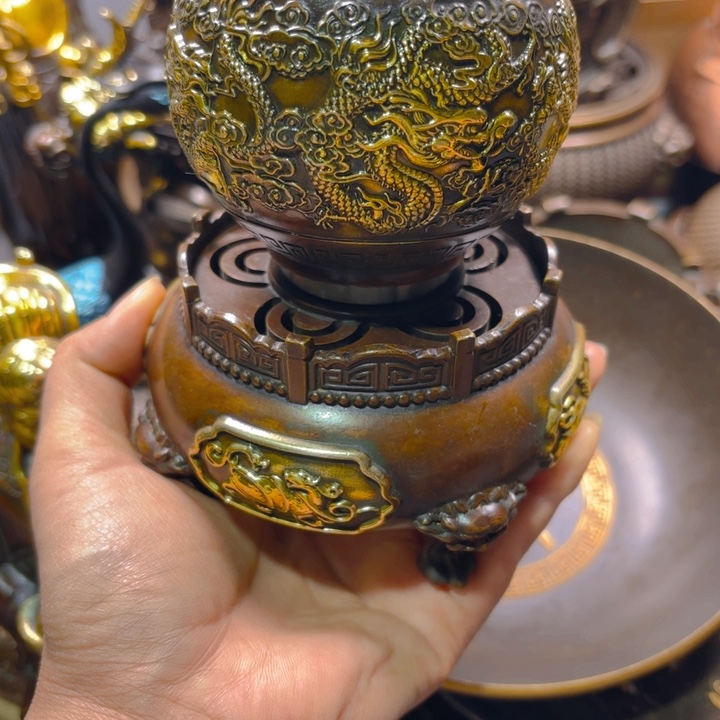 铜器摆件收收藏藏