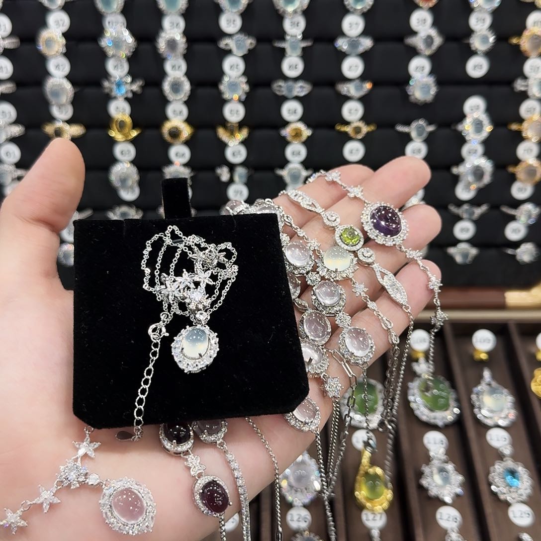 蛇纹石玉颈饰银S925镶嵌露*