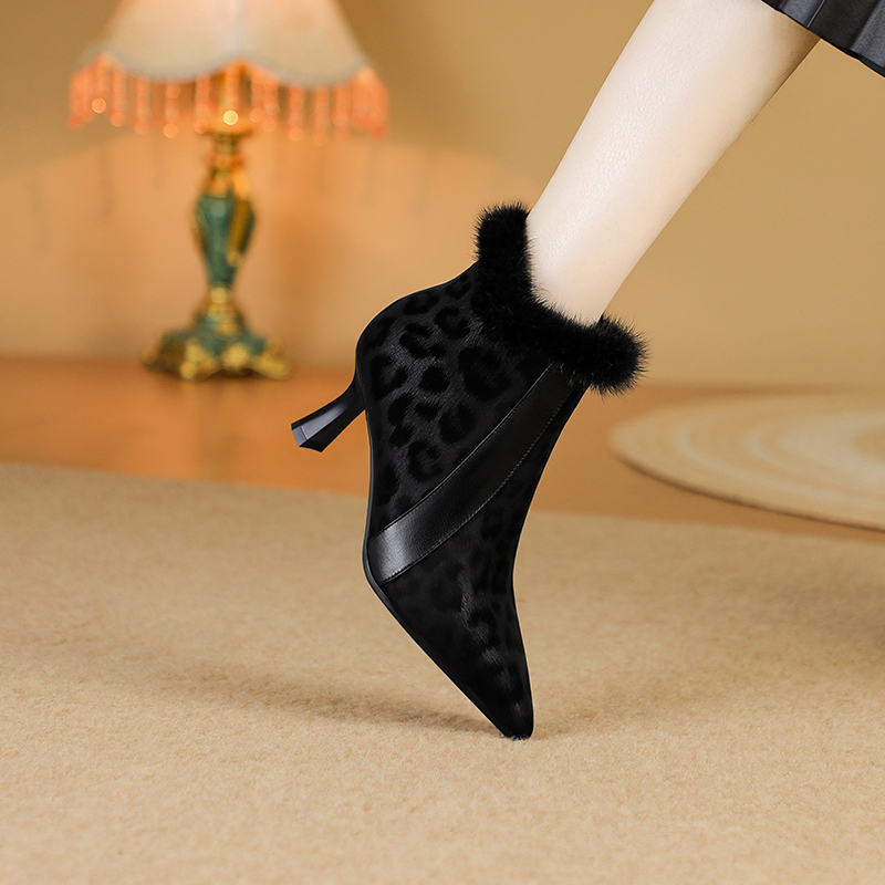 【MQE]细跟尖头水貂毛1052牛皮33-41冬季加绒高跟豹纹气质时装短靴