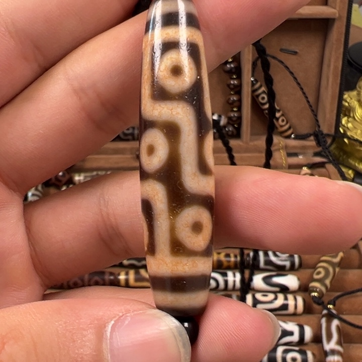 不***啥玛瑙/玉髓未镶嵌颈饰