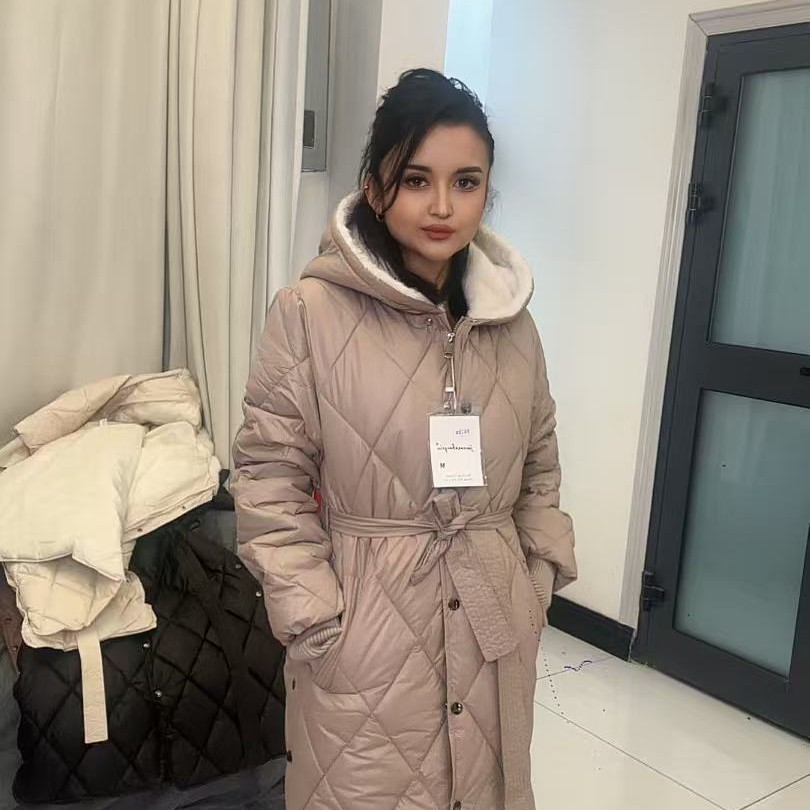 中长款气质女士秋冬收腰加厚保暖连帽外套8800