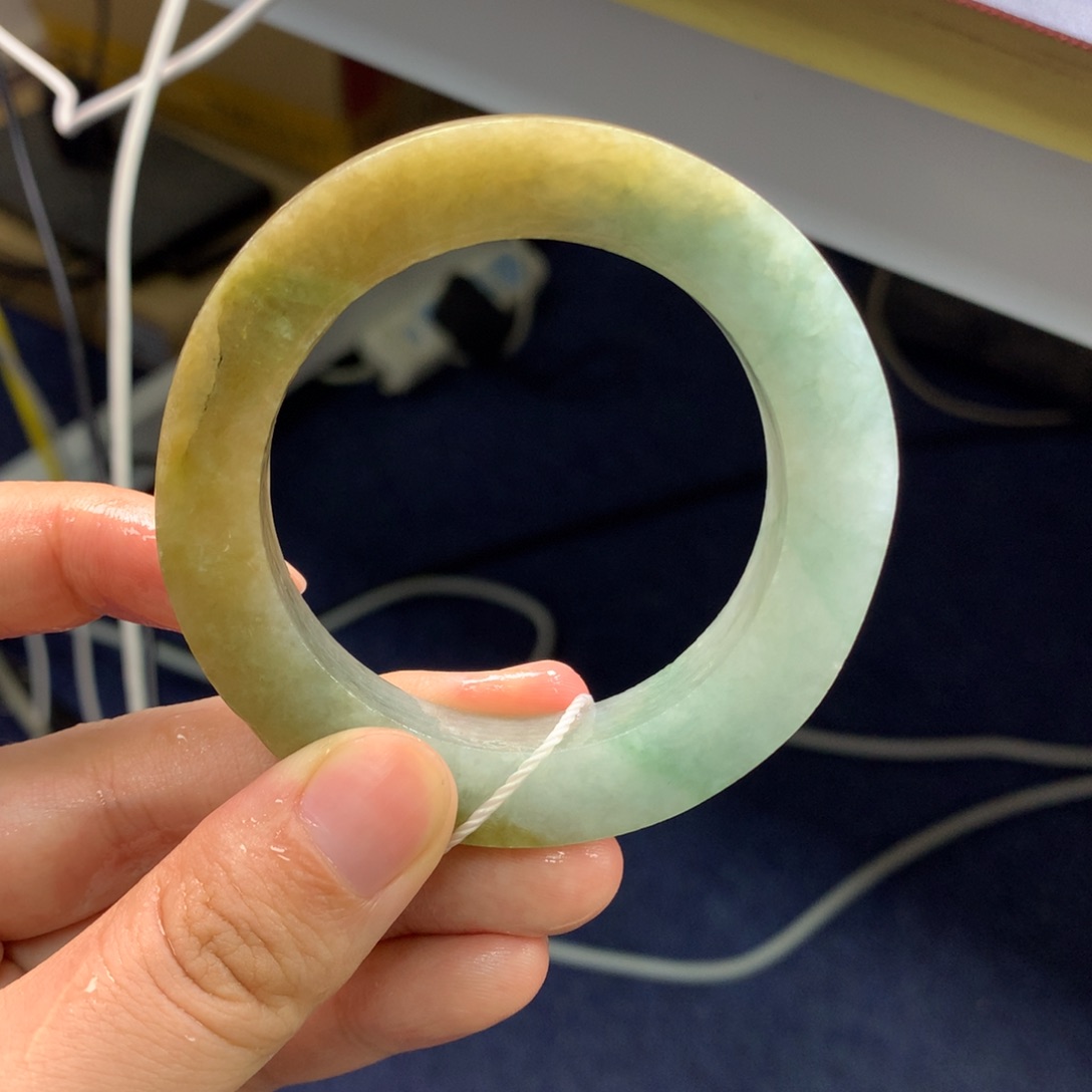 定制翡翠手镯未镶嵌