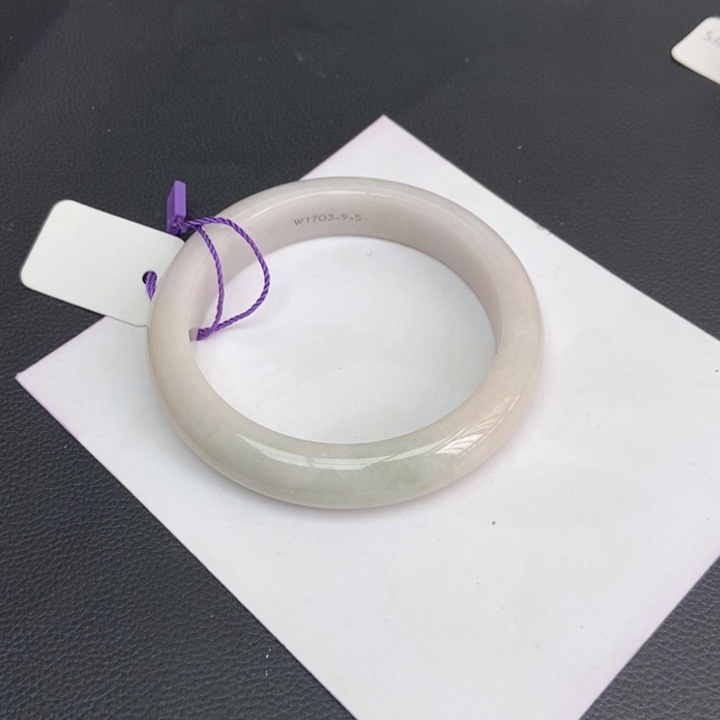 翡翠手镯未镶嵌小***乖58正圈